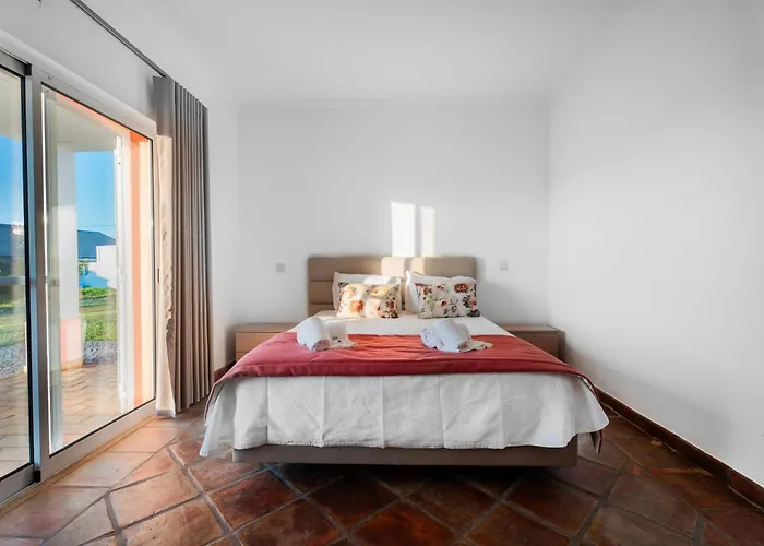 Rosas Албуфейра